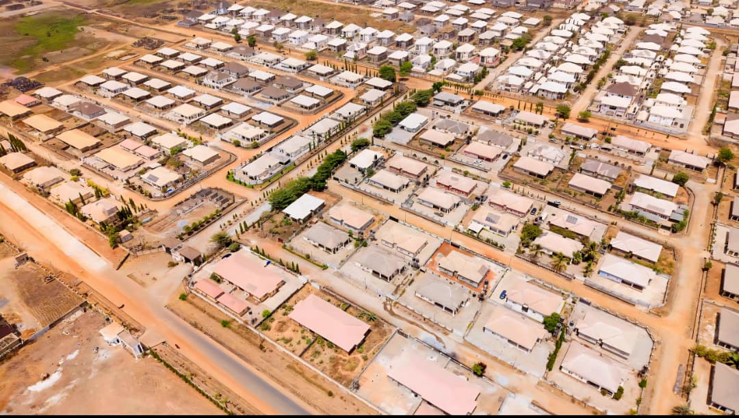 (Buy & Build) Oil Spring Estate, Lugbe | 3-Bedroom Semi-Detached Bungalow